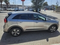 Kia Niro Hybrid 2022. Первая частная рука 30,000км. Двигатель 1600,140 л.с. Очень резвая и супер экономичная (около 750...